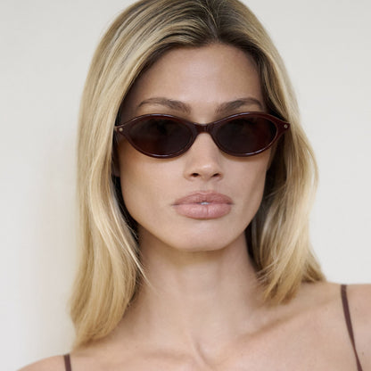 THE CITY - RICH BROWN CRYSTAL + BROWN + SUNGLASSES