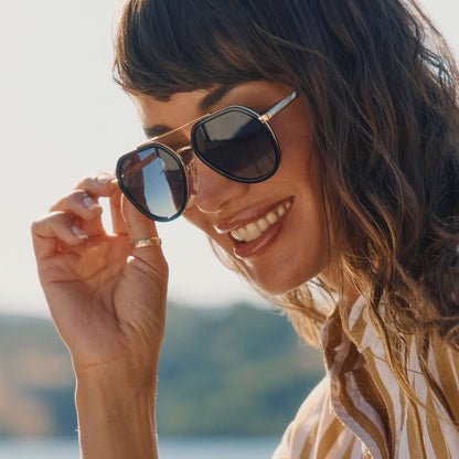 JOEY - BLACK + GOLD METAL + GREY GRADIENT + POLARIZED SUNGLASSES